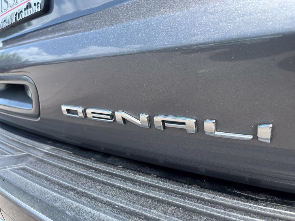 2022 Satin Steel Metallic GMC Yukon Denali 4X4 SUV
