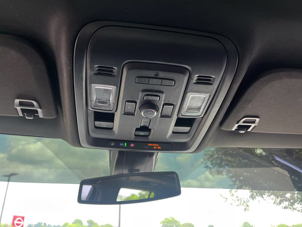 2022 Satin Steel Metallic GMC Yukon Denali 4X4 SUV