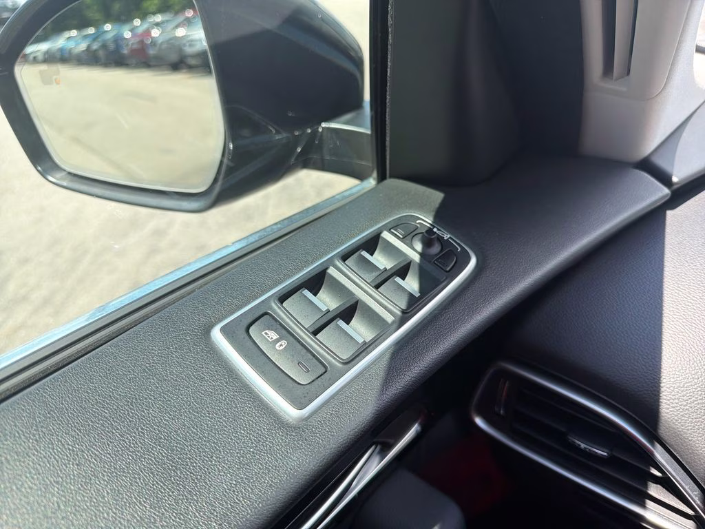 2018 Black Jaguar F-PACE 30t Prestige AWD SUV