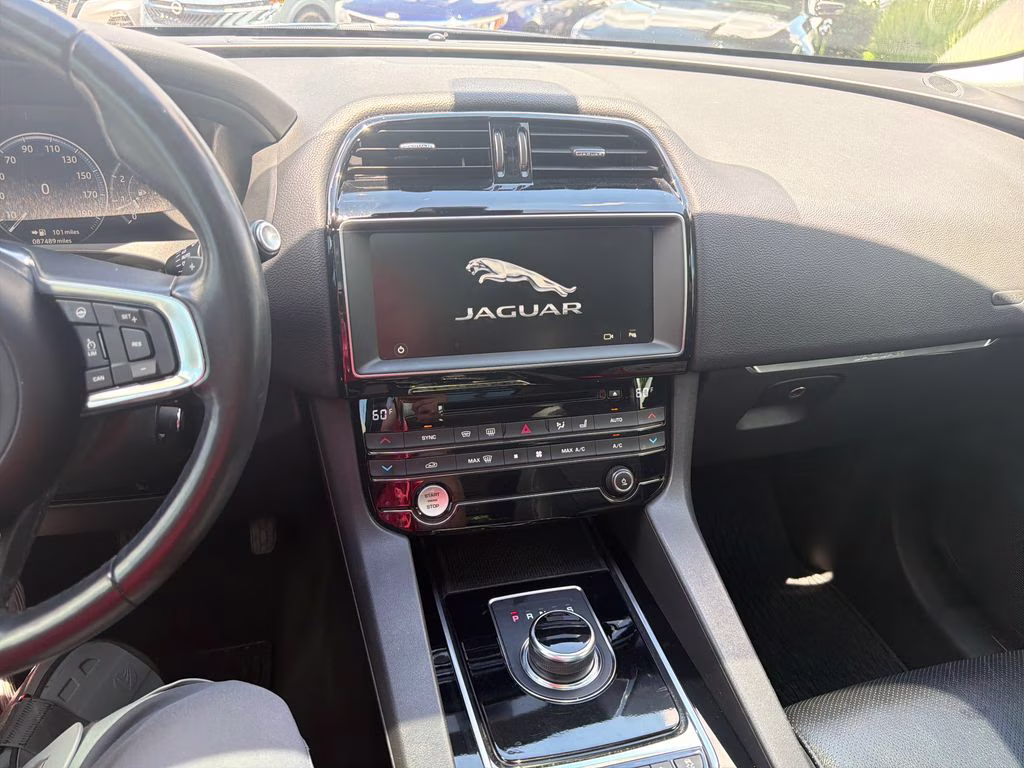 2018 Black Jaguar F-PACE 30t Prestige AWD SUV