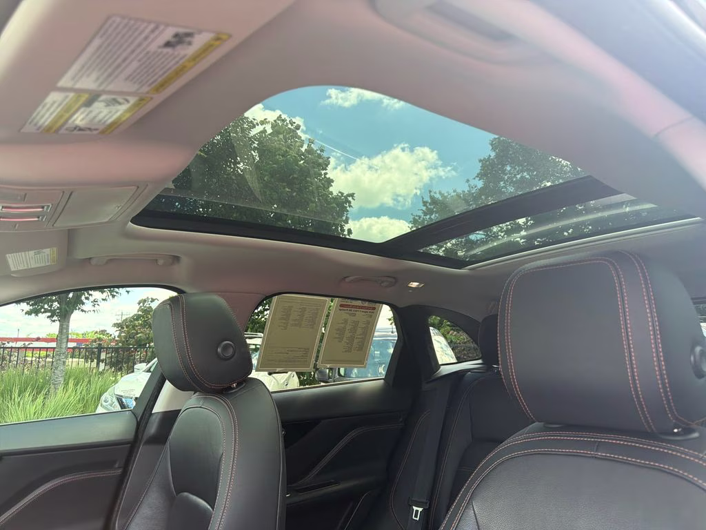 2018 Black Jaguar F-PACE 30t Prestige AWD SUV