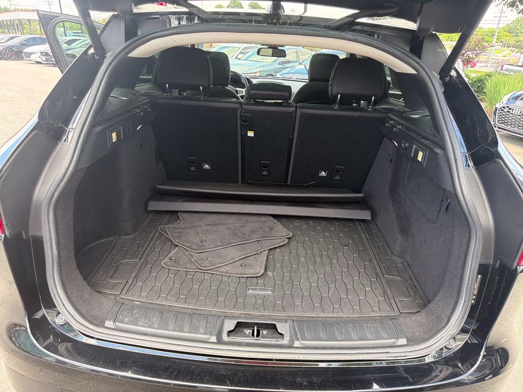 2018 Black Jaguar F-PACE 30t Prestige AWD SUV