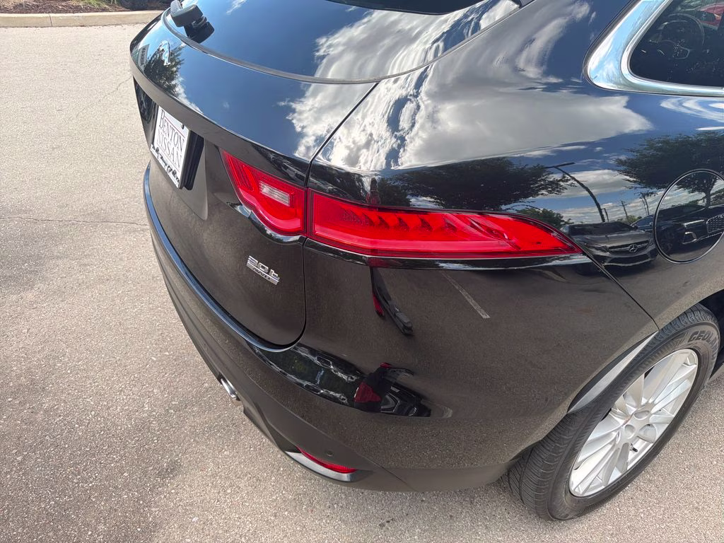 2018 Black Jaguar F-PACE 30t Prestige AWD SUV