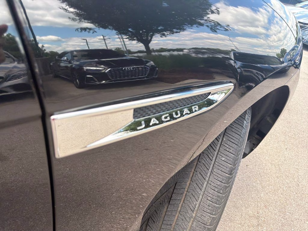 2018 Black Jaguar F-PACE 30t Prestige AWD SUV