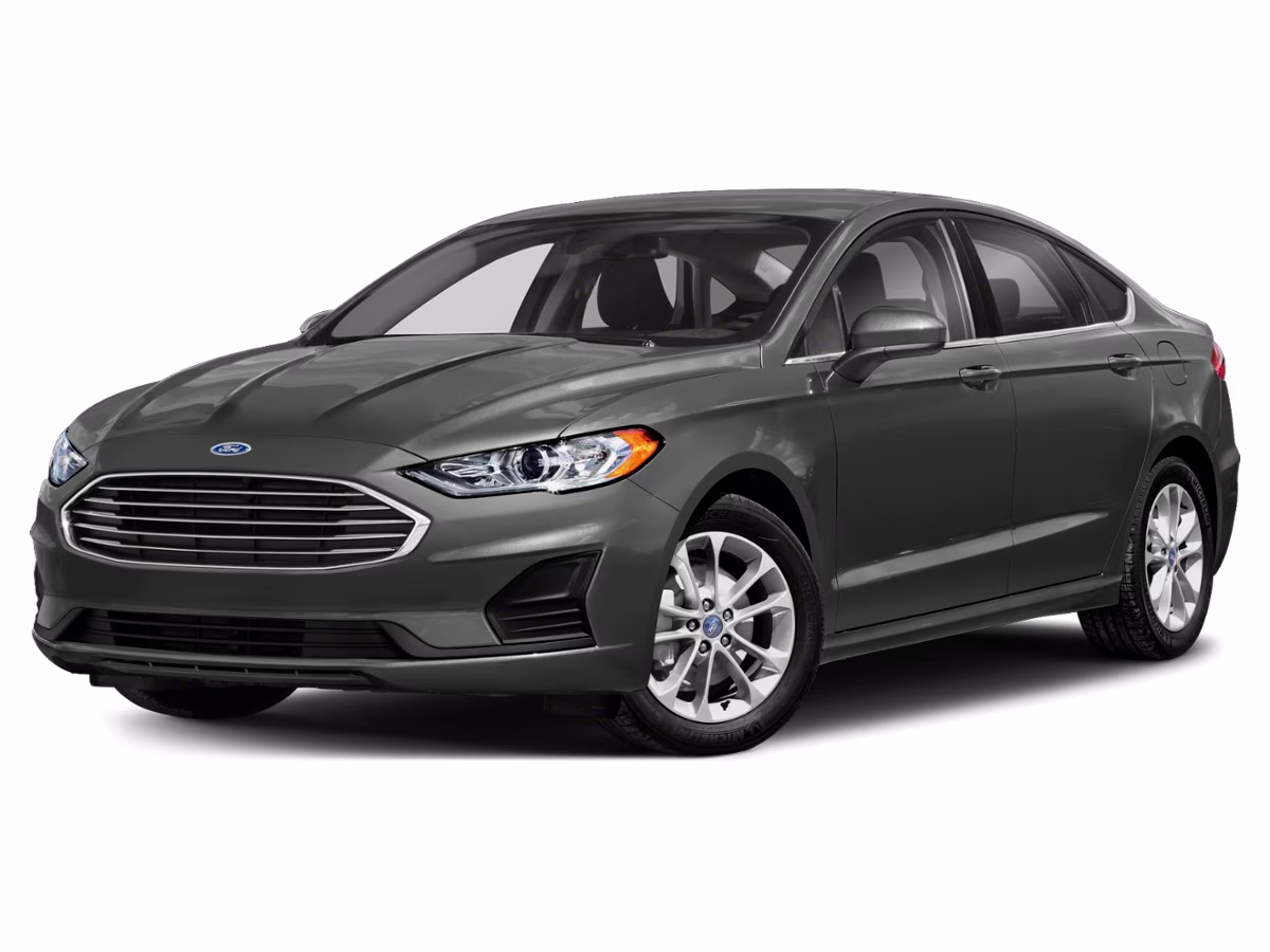 2020 Silver Metallic Ford Fusion SE FWD Sedan