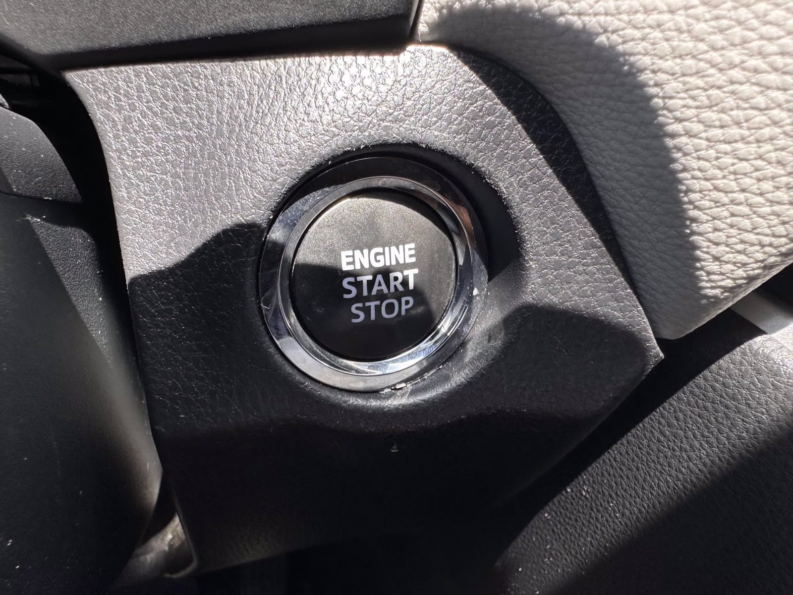 2024 Wind Chill Pearl Toyota RAV4 XLE Premium FWD (Natl) FWD SUV