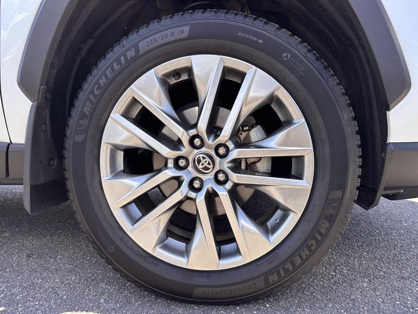 2024 Wind Chill Pearl Toyota RAV4 XLE Premium FWD (Natl) FWD SUV