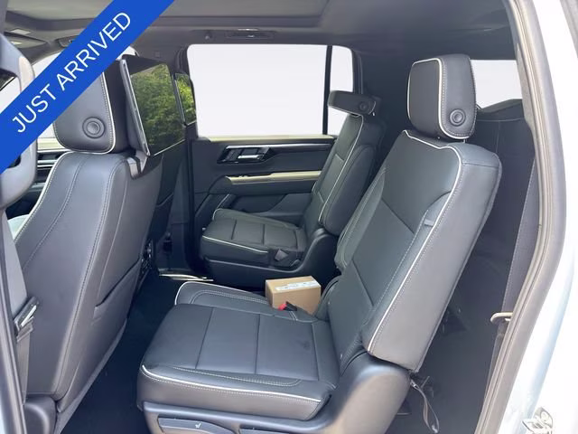 2026 Polar White Tricoat Chevrolet Suburban Premier 4X4 SUV