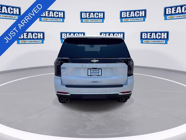 2026 Polar White Tricoat Chevrolet Suburban Premier 4X4 SUV