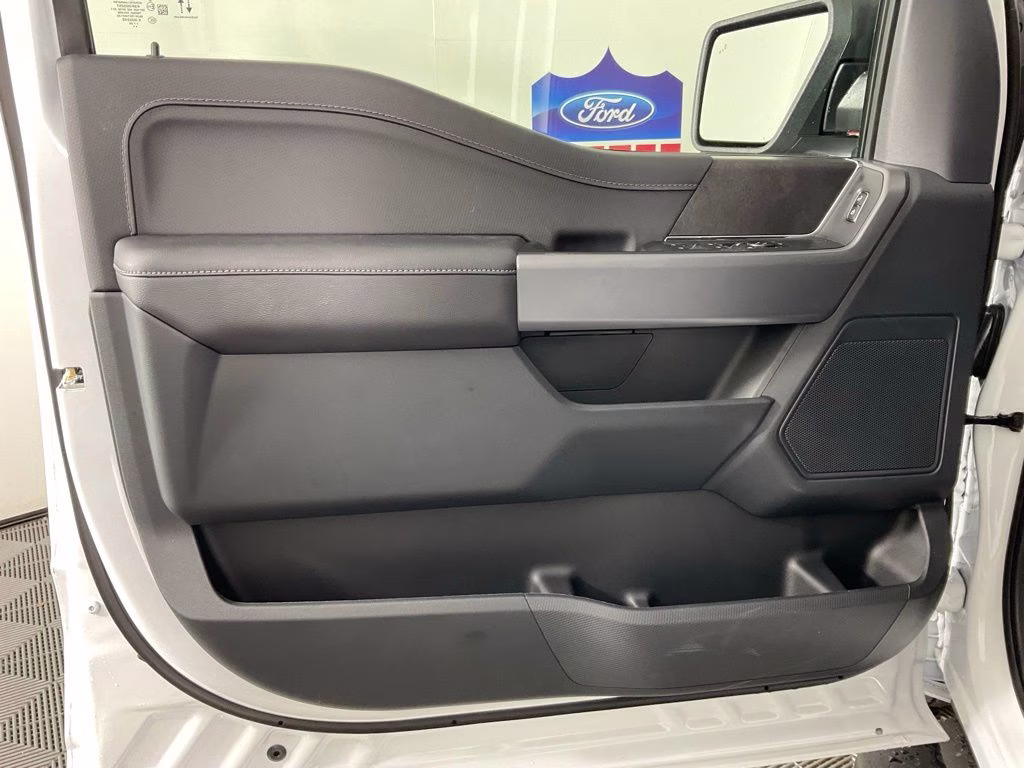 2026 Oxford White Ford F-150 XLT RWD Truck