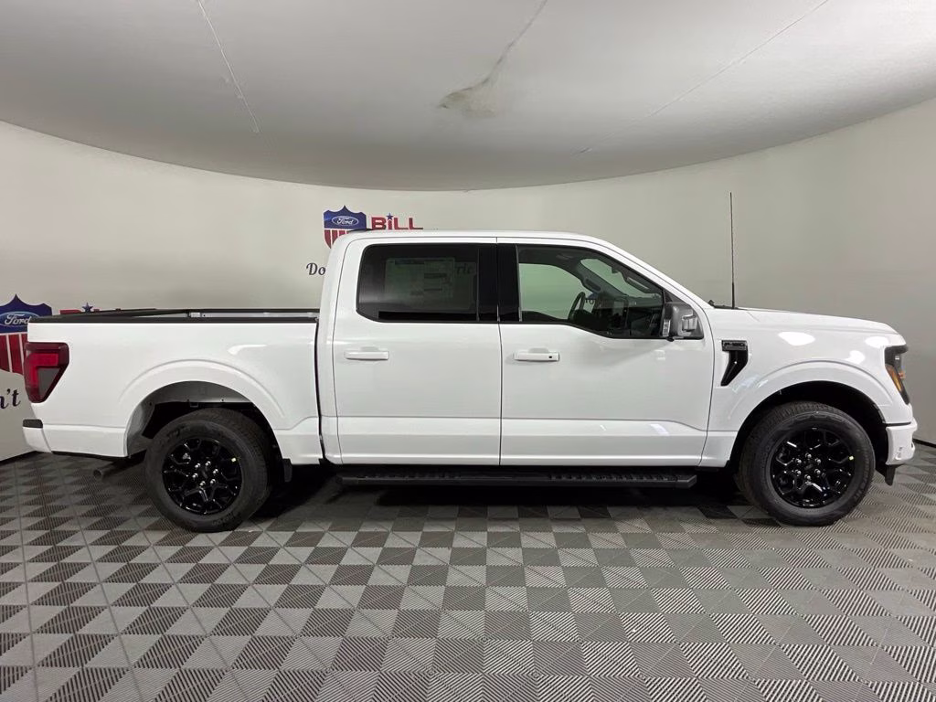 2026 Oxford White Ford F-150 XLT RWD Truck