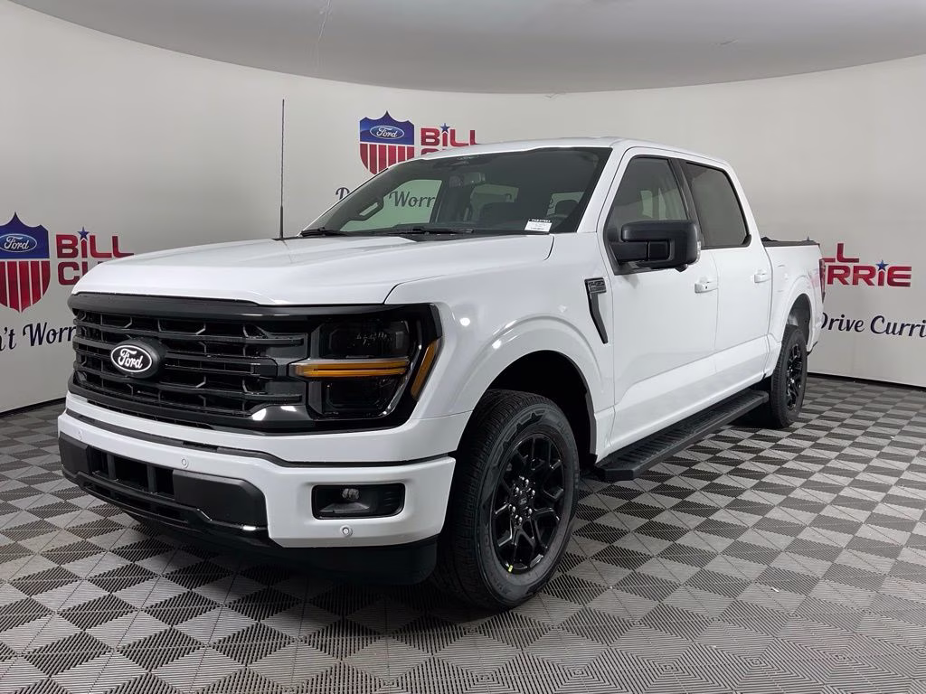 2026 Oxford White Ford F-150 XLT RWD Truck
