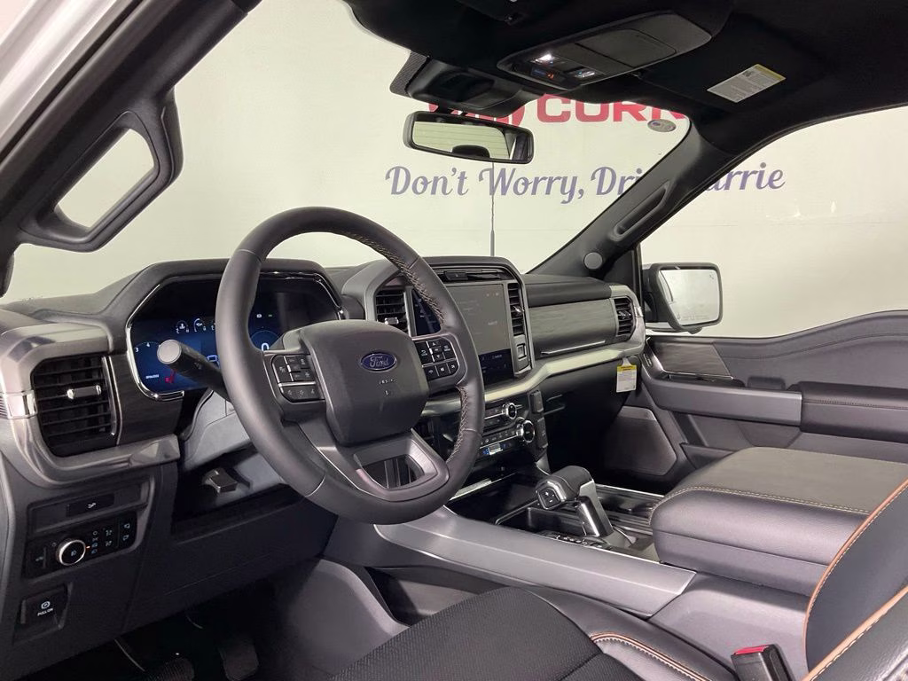 2026 Oxford White Ford F-150 Lariat RWD Truck