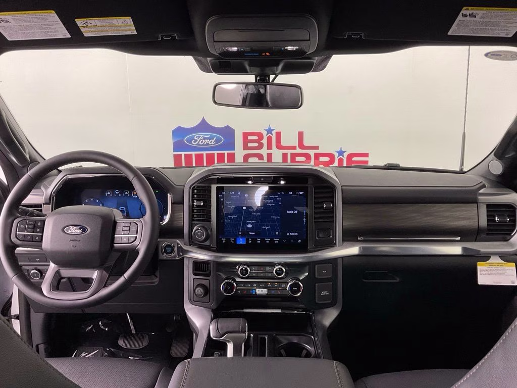 2026 Oxford White Ford F-150 Lariat RWD Truck