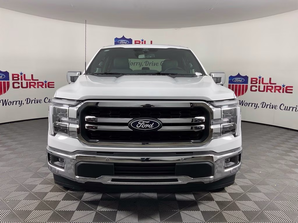 2026 Oxford White Ford F-150 Lariat RWD Truck
