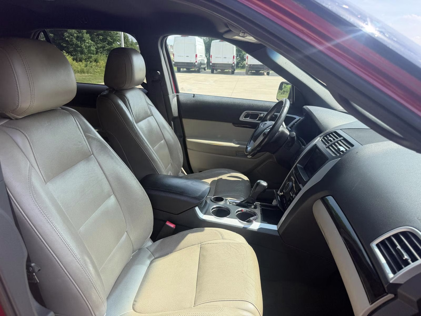 2013 Ruby Red Metallic Tinted Clear Coat Ford Explorer Limited FWD SUV
