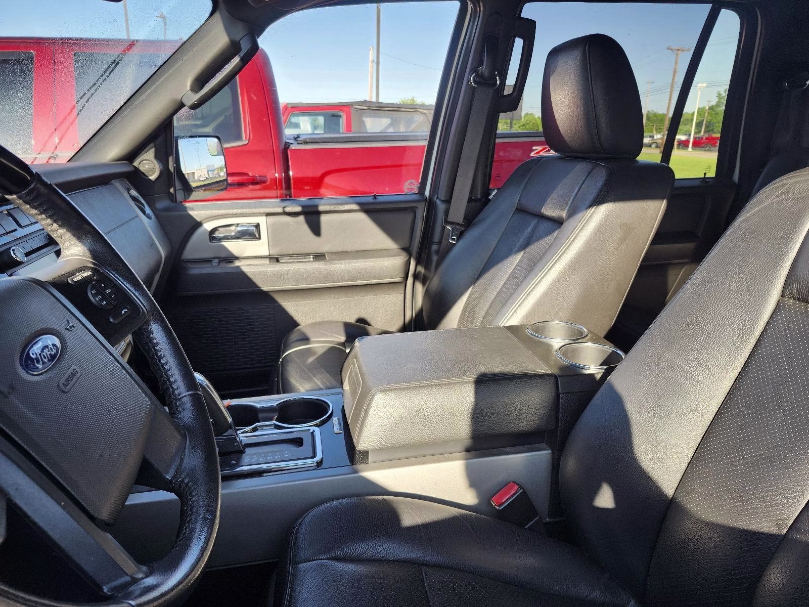 2014 White Platinum Metallic Tri-Coat Ford Expedition EL Limited 4X4 SUV