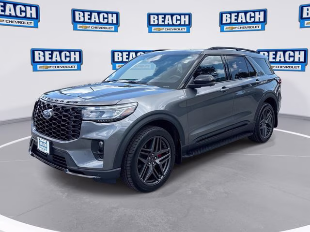 2025 Gray Metallic Ford Explorer ST-Line 4X4 SUV