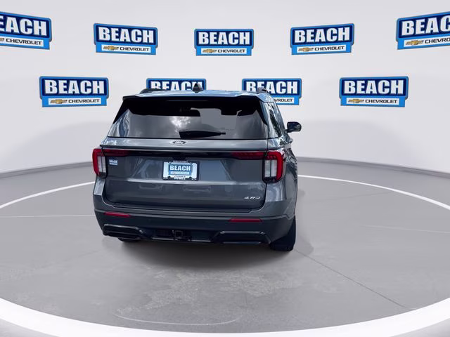 2025 Gray Metallic Ford Explorer ST-Line 4X4 SUV