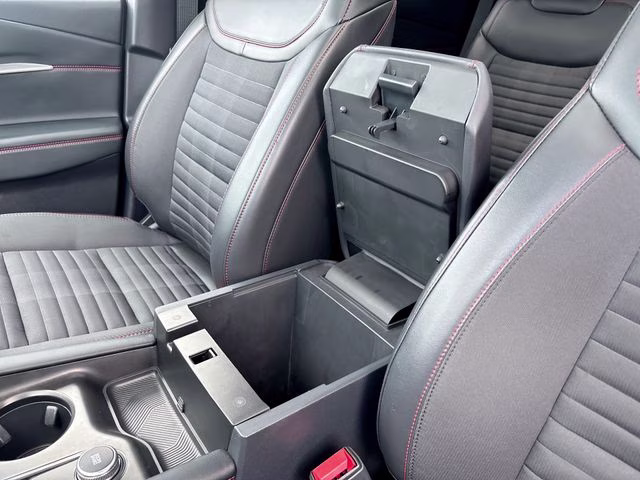 2025 Gray Metallic Ford Explorer ST-Line 4X4 SUV