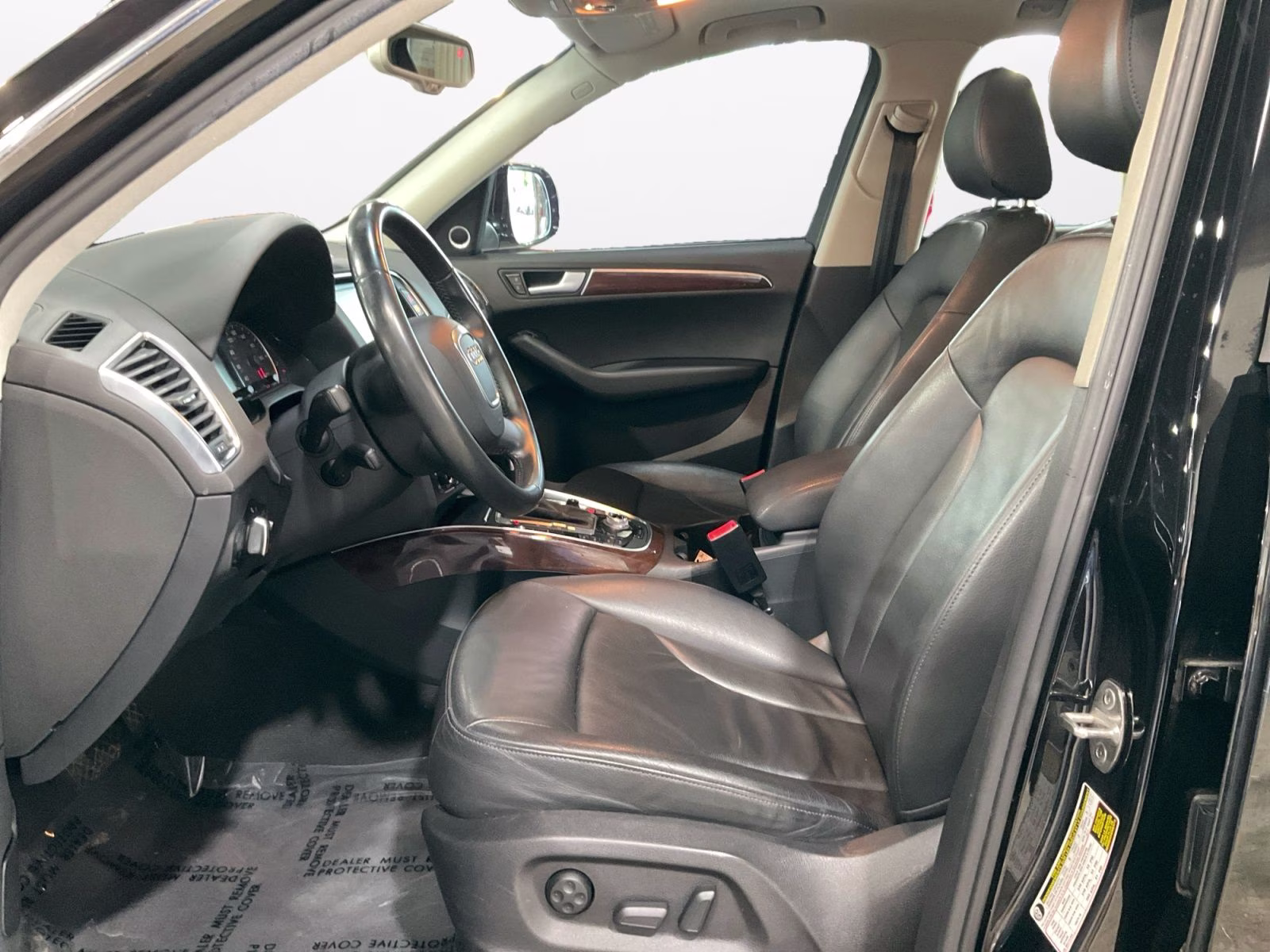 2011 Black Audi Q5 2.0T Premium SUV