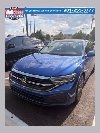 2024 Blue Metallic Volkswagen Jetta 1.5T SE FWD Sedan
