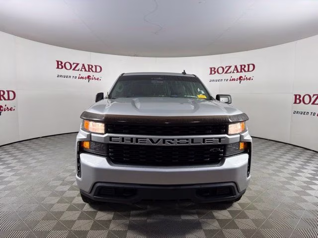 2022 Silver Ice Metallic Chevrolet Silverado 1500 LTD Custom 4X4 Truck