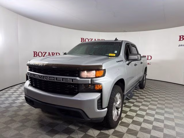 2022 Silver Ice Metallic Chevrolet Silverado 1500 LTD Custom 4X4 Truck