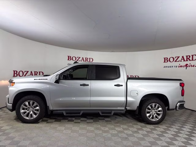 2022 Silver Ice Metallic Chevrolet Silverado 1500 LTD Custom 4X4 Truck