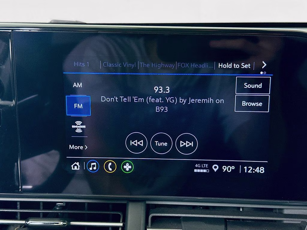 2025 Mosaic Black Metallic Chevrolet Trax 1RS FWD SUV