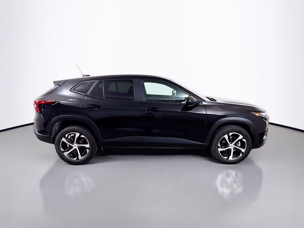 2025 Mosaic Black Metallic Chevrolet Trax 1RS FWD SUV