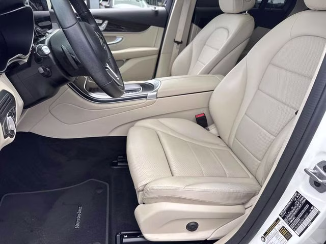 2022 White Mercedes-Benz GLC GLC 300 RWD SUV
