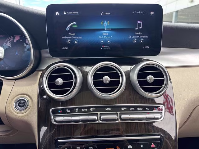 2022 White Mercedes-Benz GLC GLC 300 RWD SUV