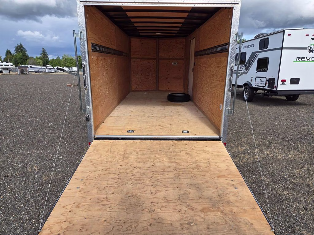 2025 White Cargo King NOMAD 8x16 RV