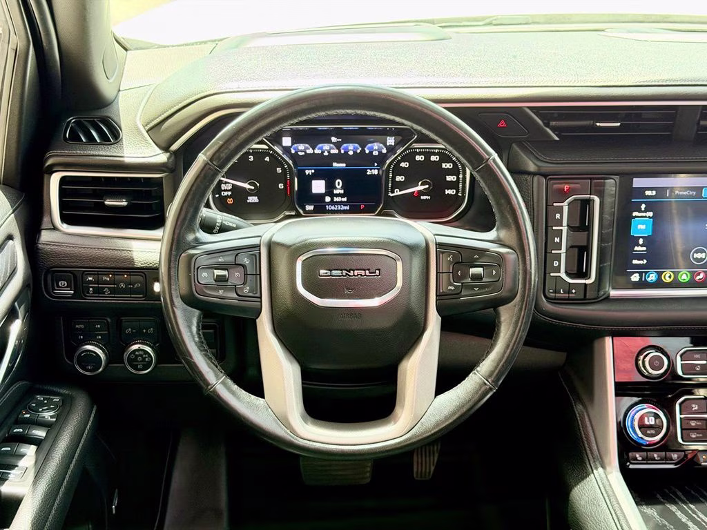 2021 White GMC Yukon XL Denali 4X4 SUV