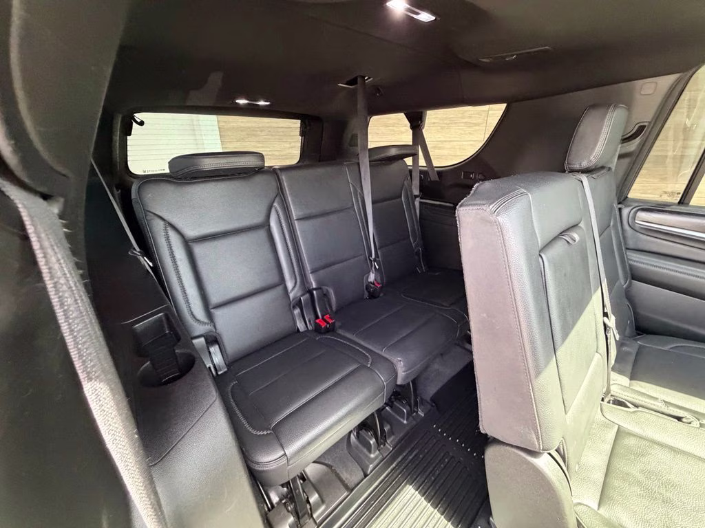 2021 White GMC Yukon XL Denali 4X4 SUV