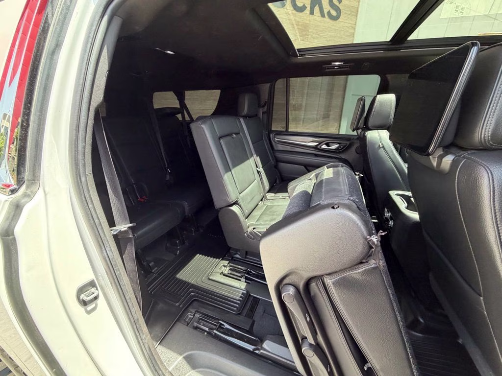 2021 White GMC Yukon XL Denali 4X4 SUV