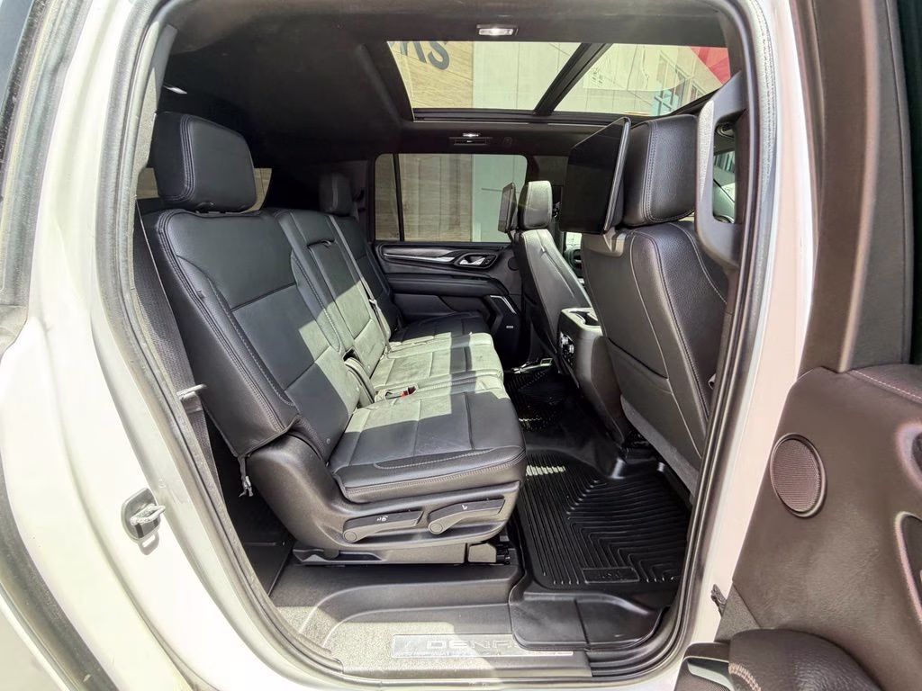 2021 White GMC Yukon XL Denali 4X4 SUV