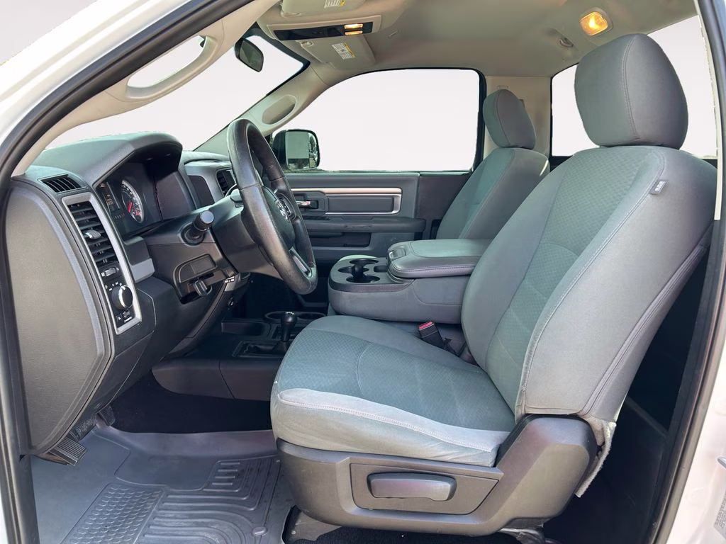 2017 Bright White Clearcoat Ram 2500 Tradesman 4X4 Truck