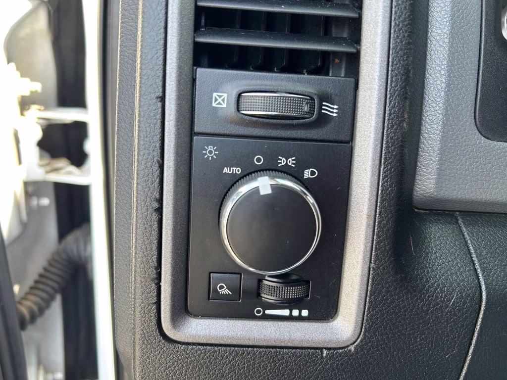 2017 Bright White Clearcoat Ram 2500 Tradesman 4X4 Truck