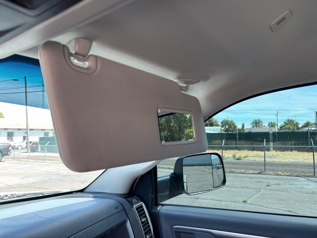 2017 Bright White Clearcoat Ram 2500 Tradesman 4X4 Truck
