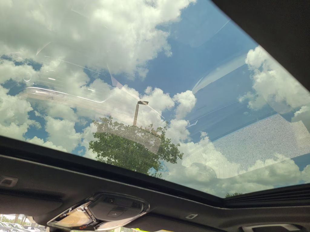 2020 Mineral White Metallic BMW 5 Series 530i RWD Sedan
