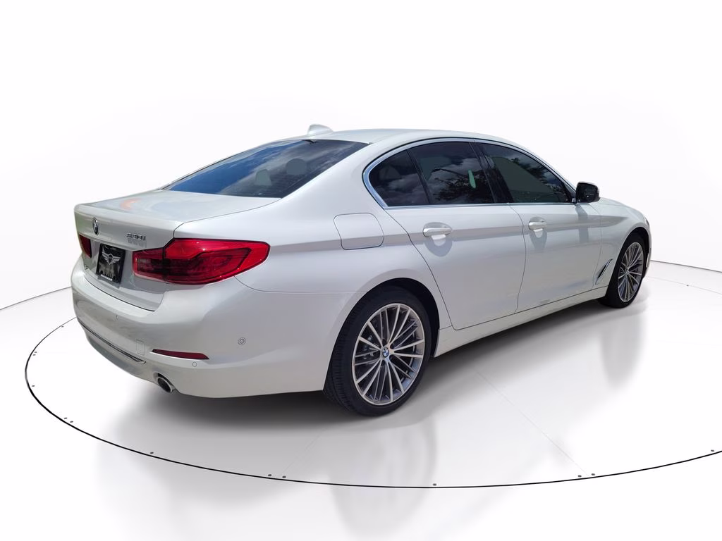 2020 Mineral White Metallic BMW 5 Series 530i RWD Sedan