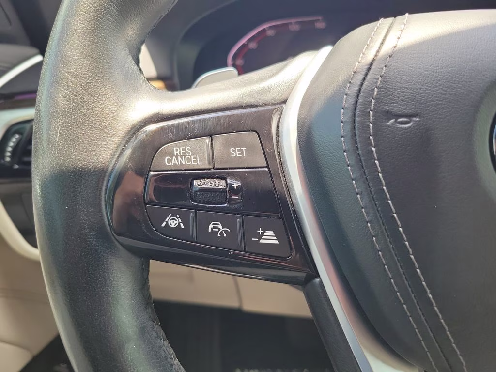 2020 Mineral White Metallic BMW 5 Series 530i RWD Sedan