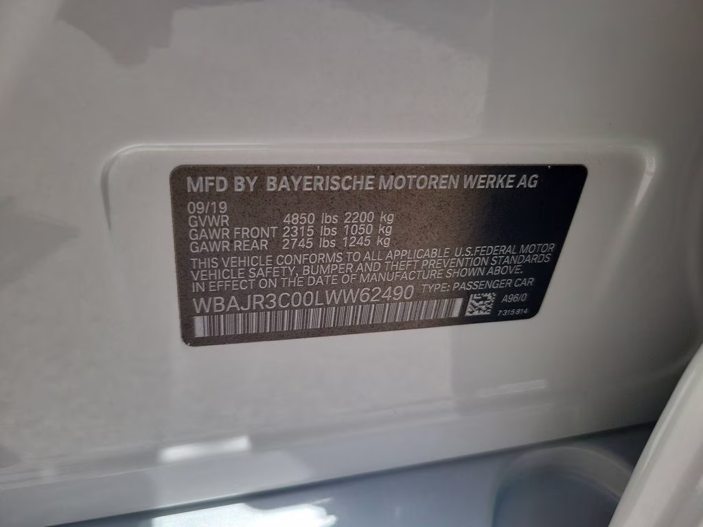 2020 Mineral White Metallic BMW 5 Series 530i RWD Sedan