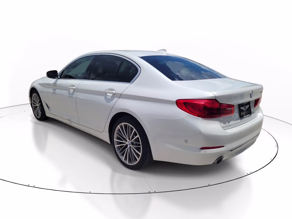 2020 Mineral White Metallic BMW 5 Series 530i RWD Sedan