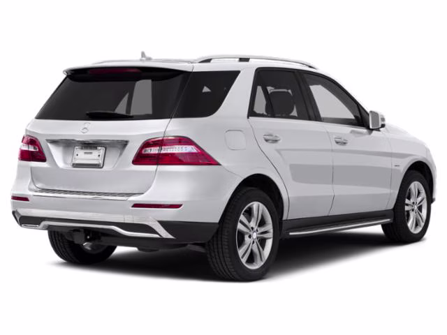 2015 Polar White Mercedes-Benz M-Class ML250 BlueTEC AWD SUV