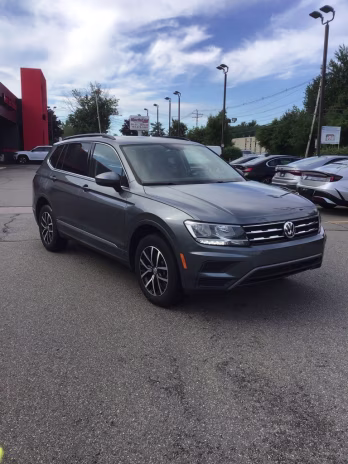 2021 Gray Volkswagen Tiguan 2.0T SE AWD SUV