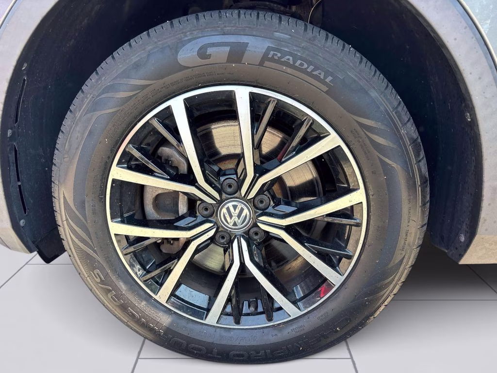 2021 Gray Volkswagen Tiguan 2.0T SE AWD SUV