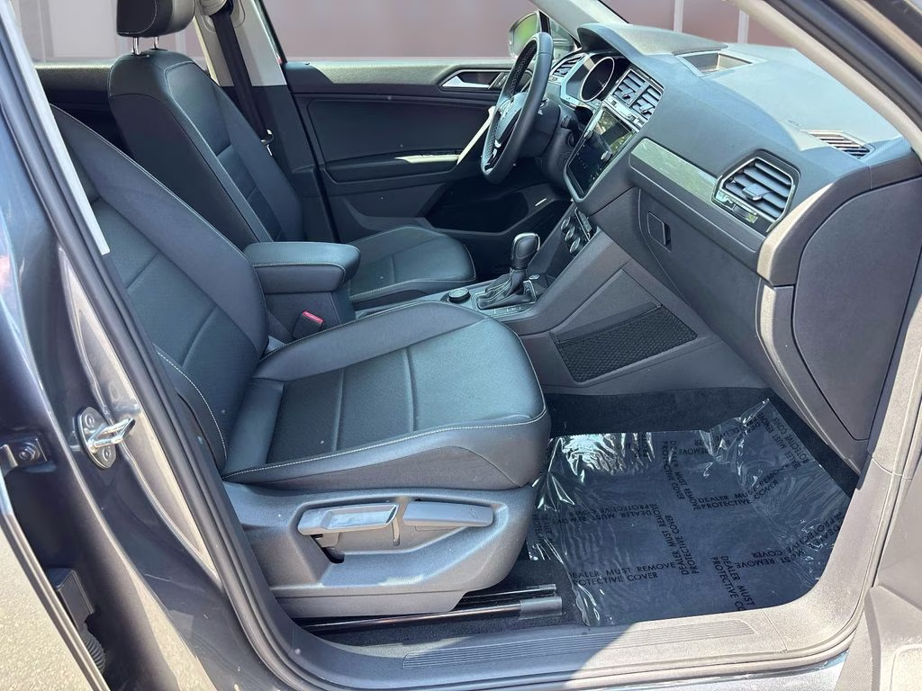 2021 Gray Volkswagen Tiguan 2.0T SE AWD SUV